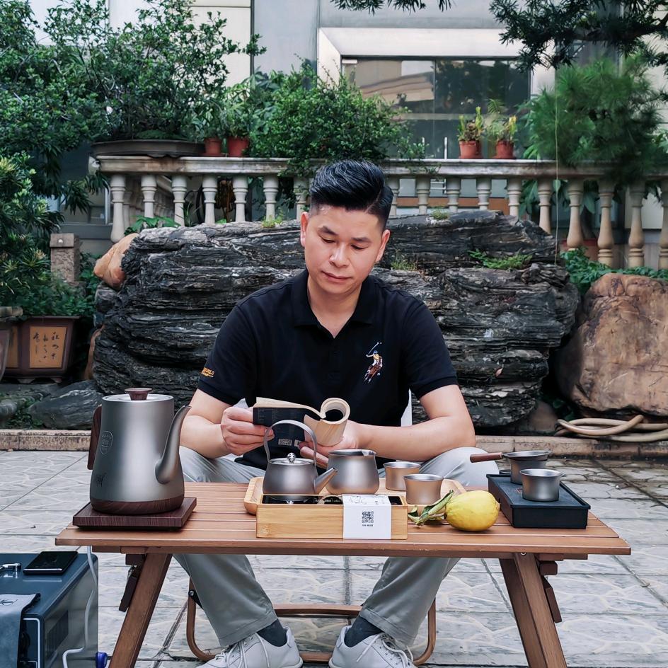 唐风何厂（茶壶匠人）
