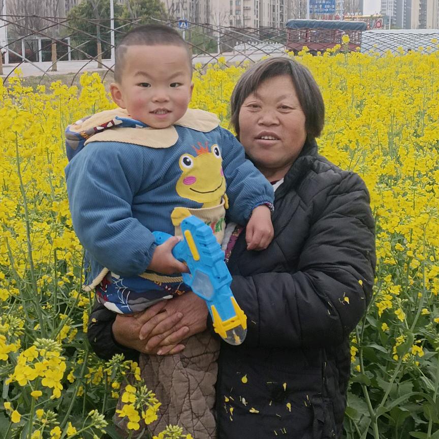 珍珍婚庆