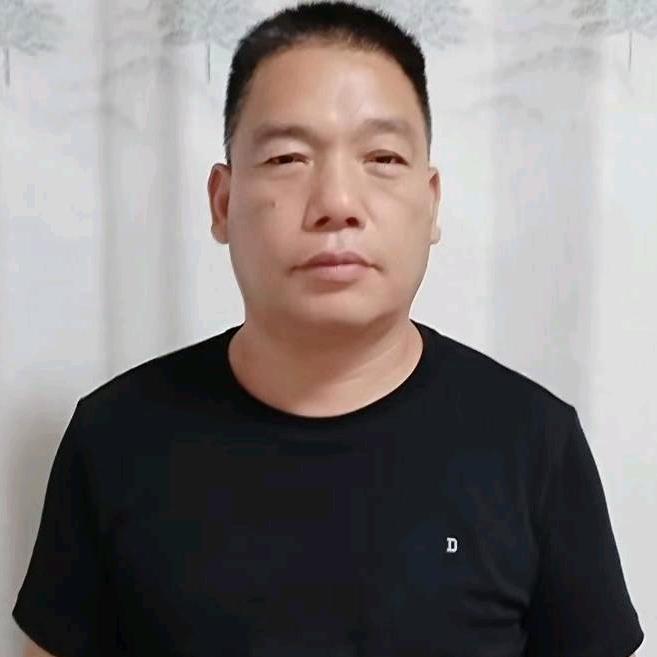 飞翔在创业