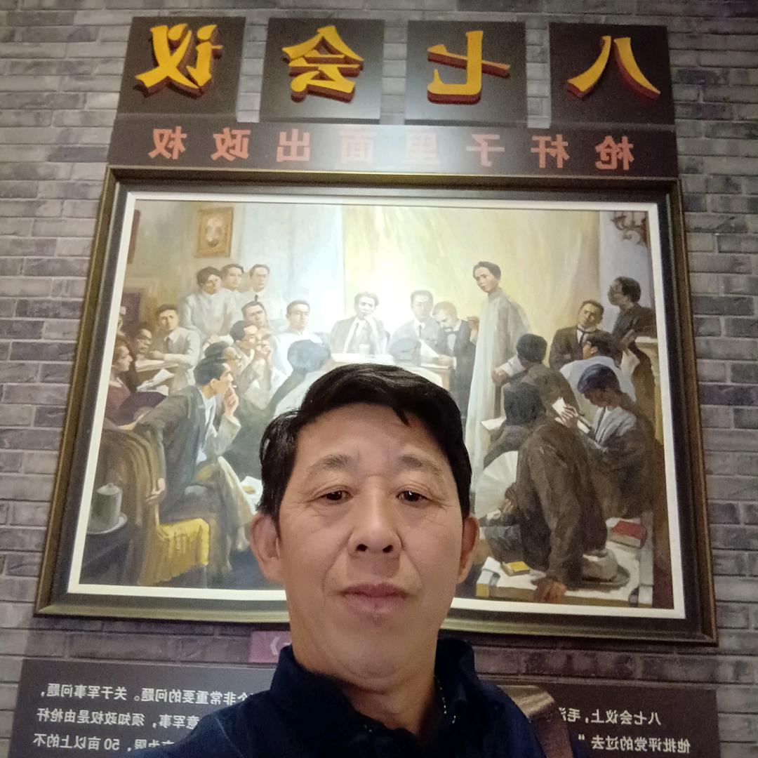 一切随缘龙大哥