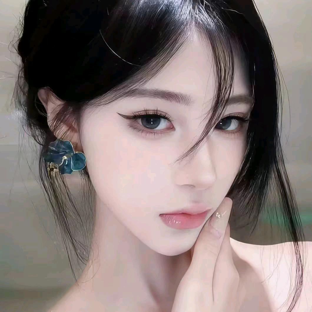 窝有菠萝心