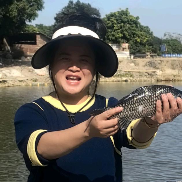 老李钓鱼场瑶瑶