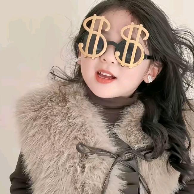 🌸眼角落樱花🌸