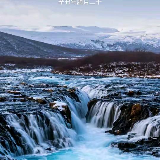 光着脚丫来抖音