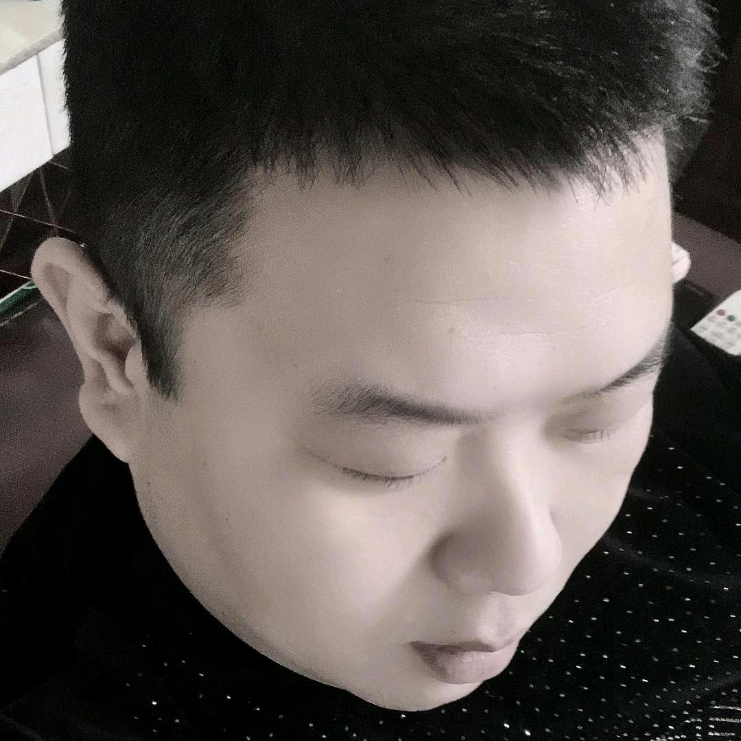 《强子》