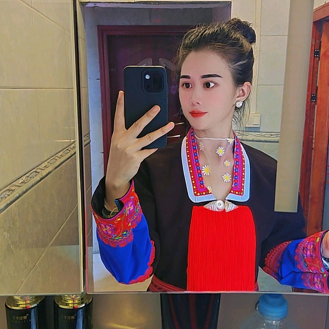 LI🎀