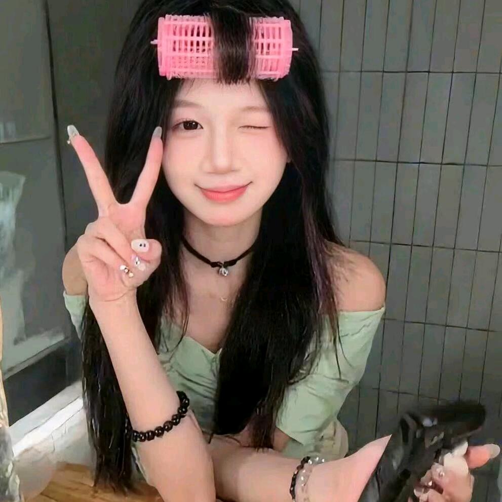 林薇.斯⁴⁰¹（上学中）