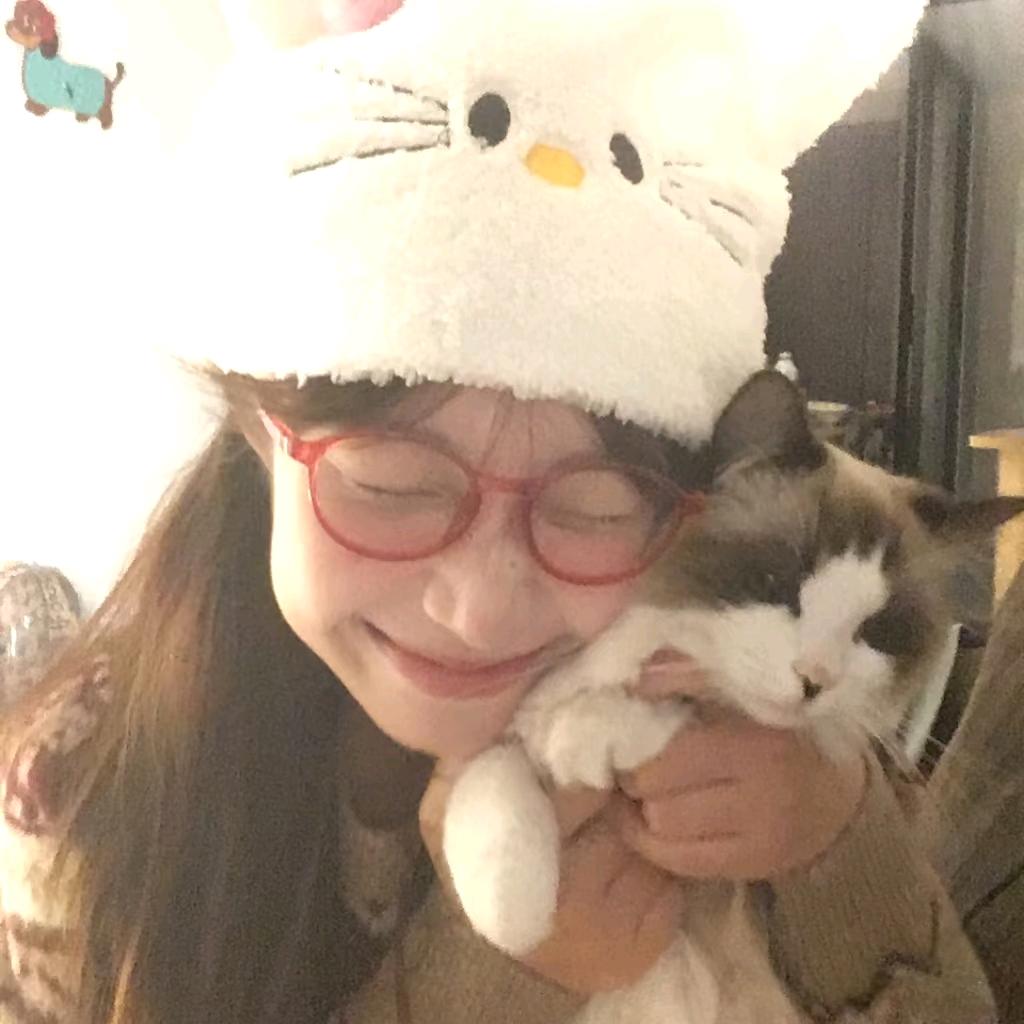 怎么都不会太夸张女士