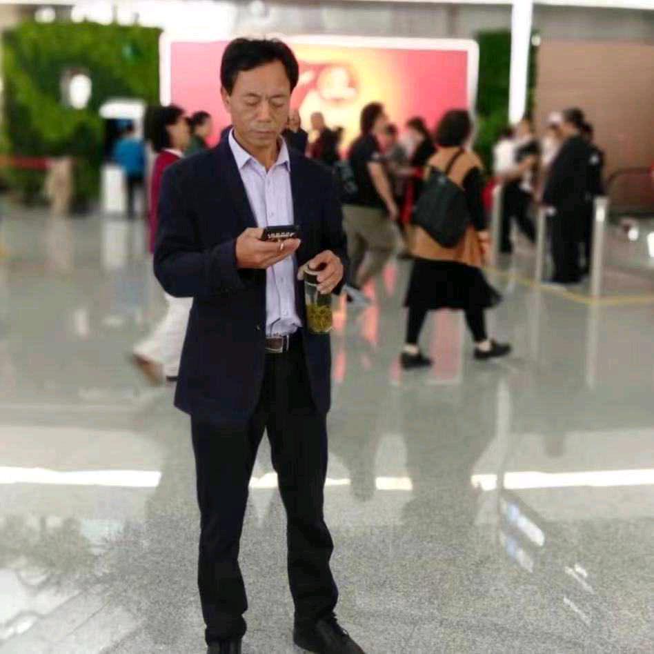 铁汉柔情（晚7：00直播）