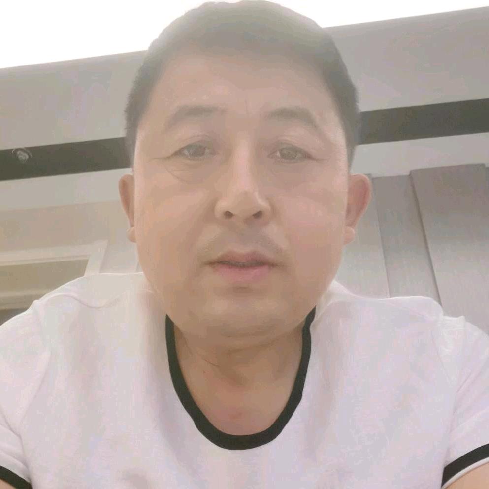钢铁大叔