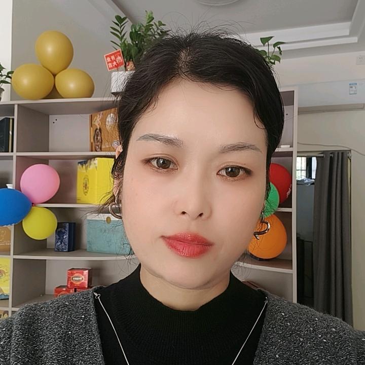 娇涵一美华华
