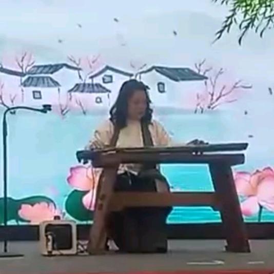 宇轩.琴筝