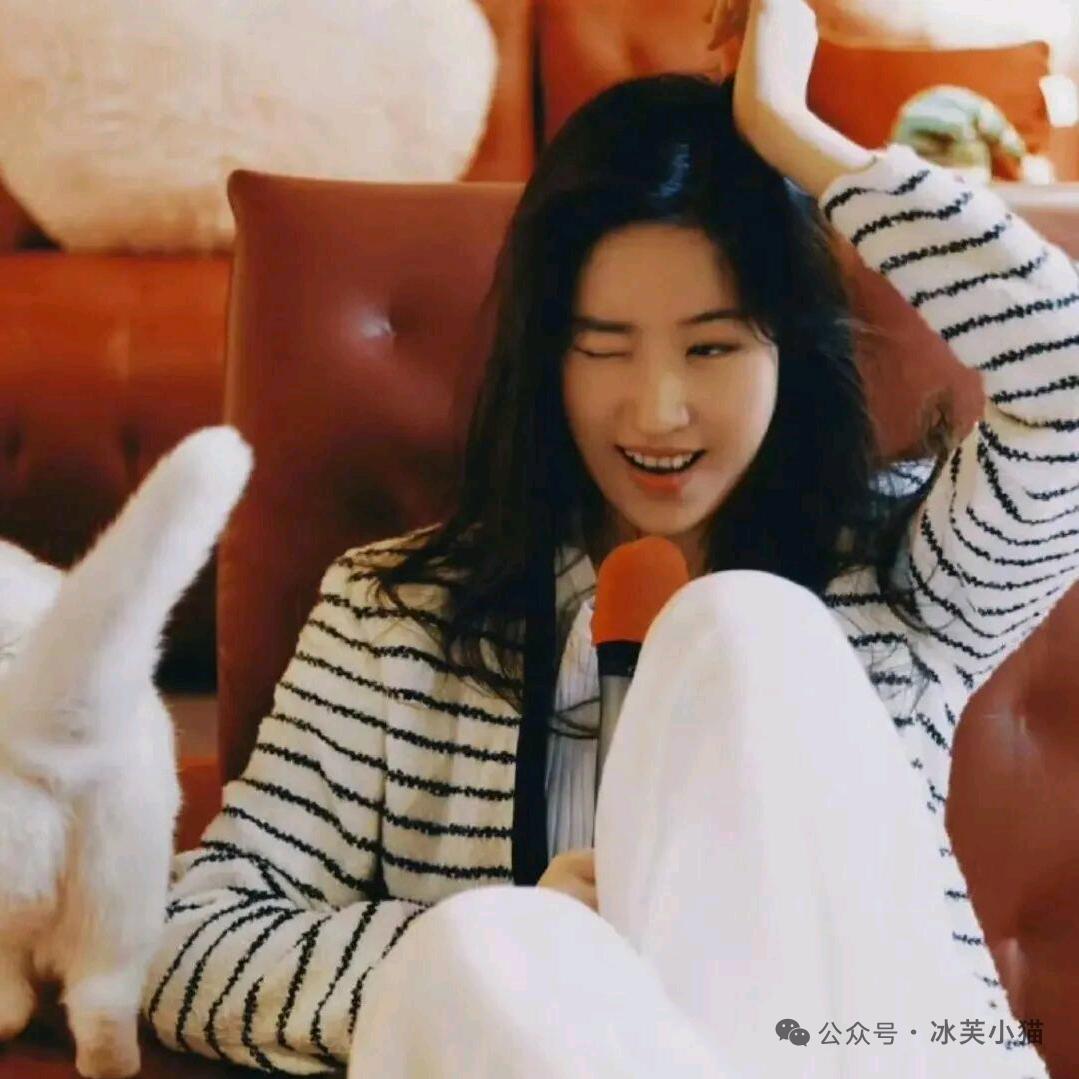 优雅的水晶小吴