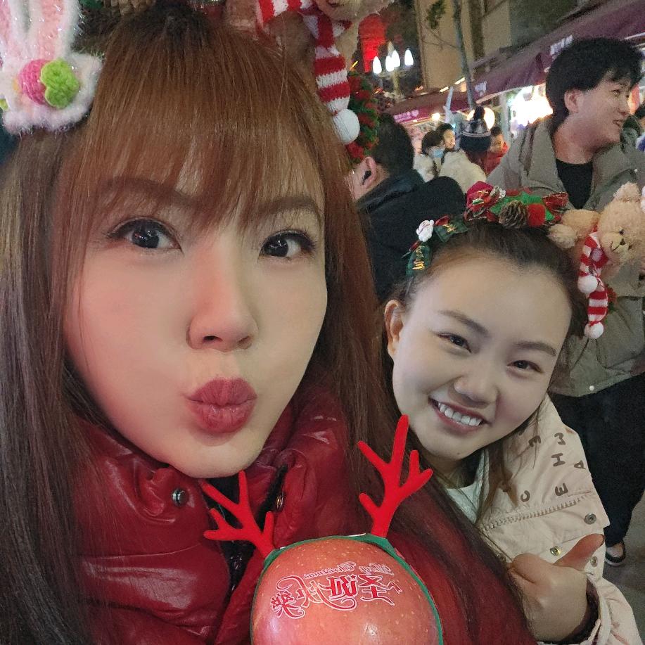 刘乐妍的小跟班明慧
