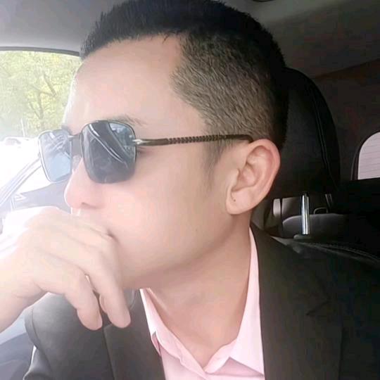 黄家二少