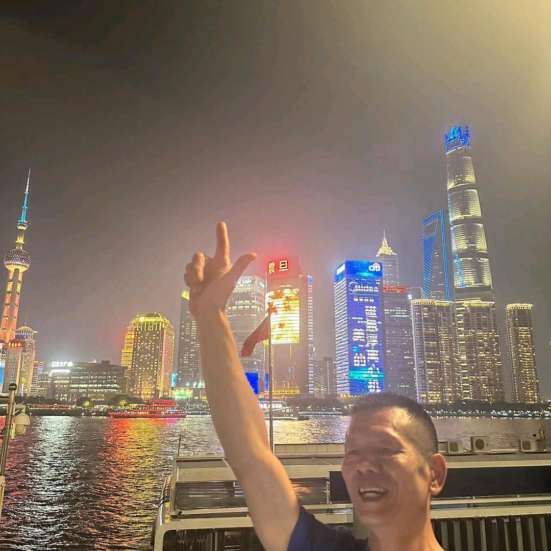 人生何处不相逢