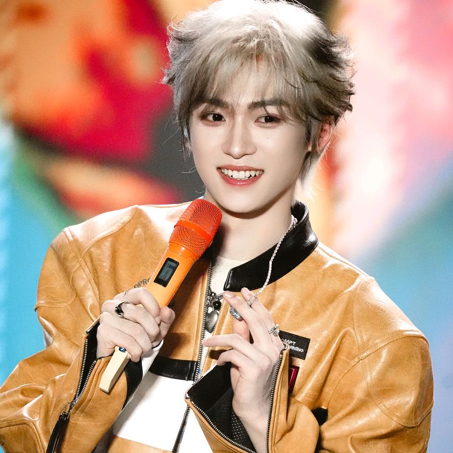 🥀এ᭄心不动 ꦿ则💔不痛 ོ࿐ᩚ