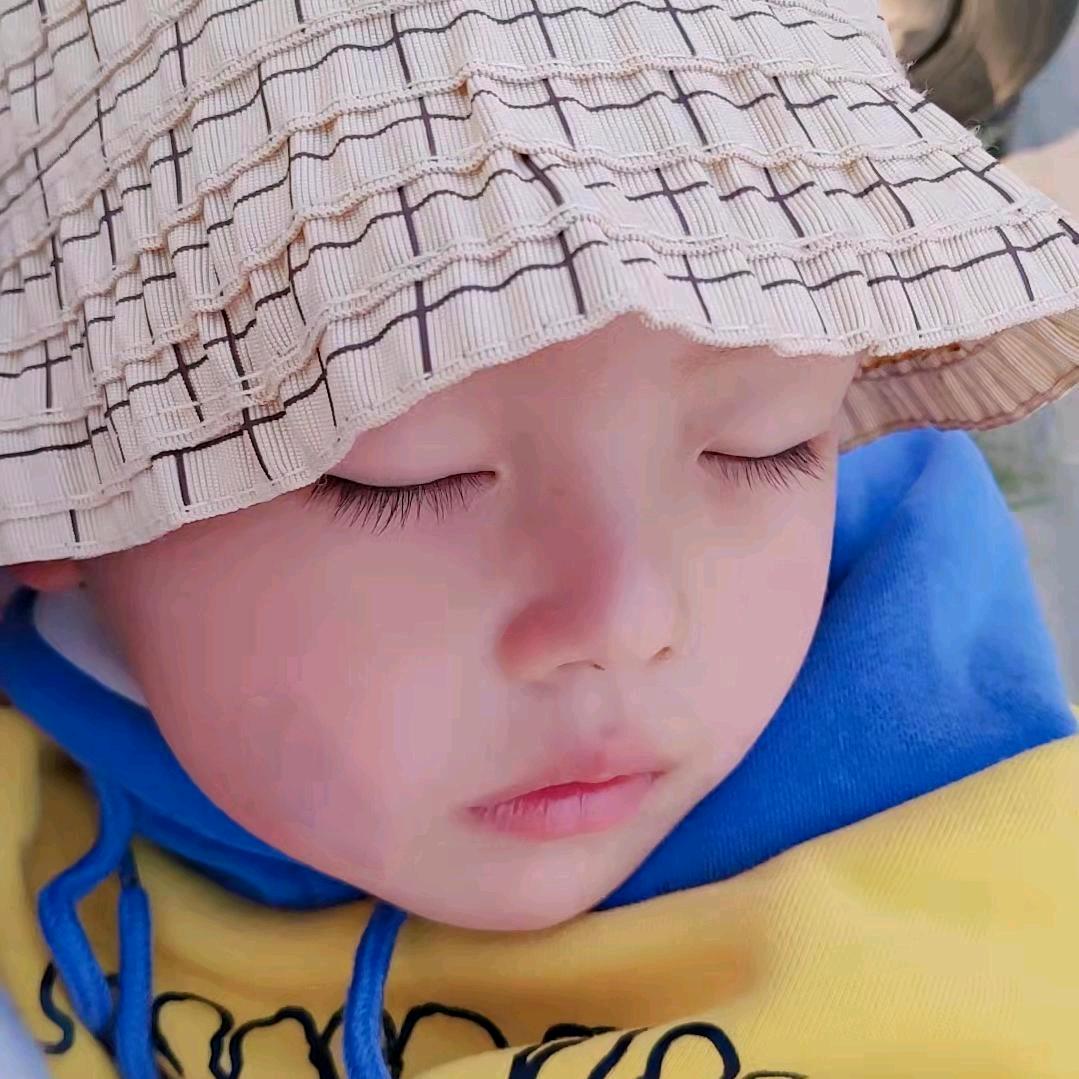 小小伍麻麻