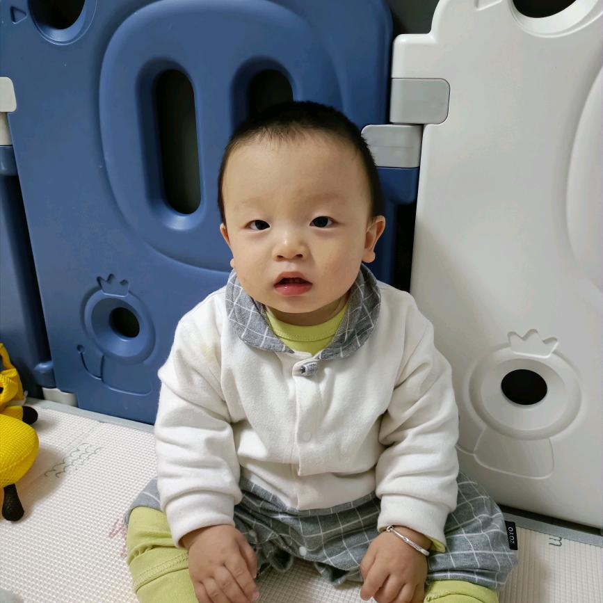 时尚奶奶爱美丽