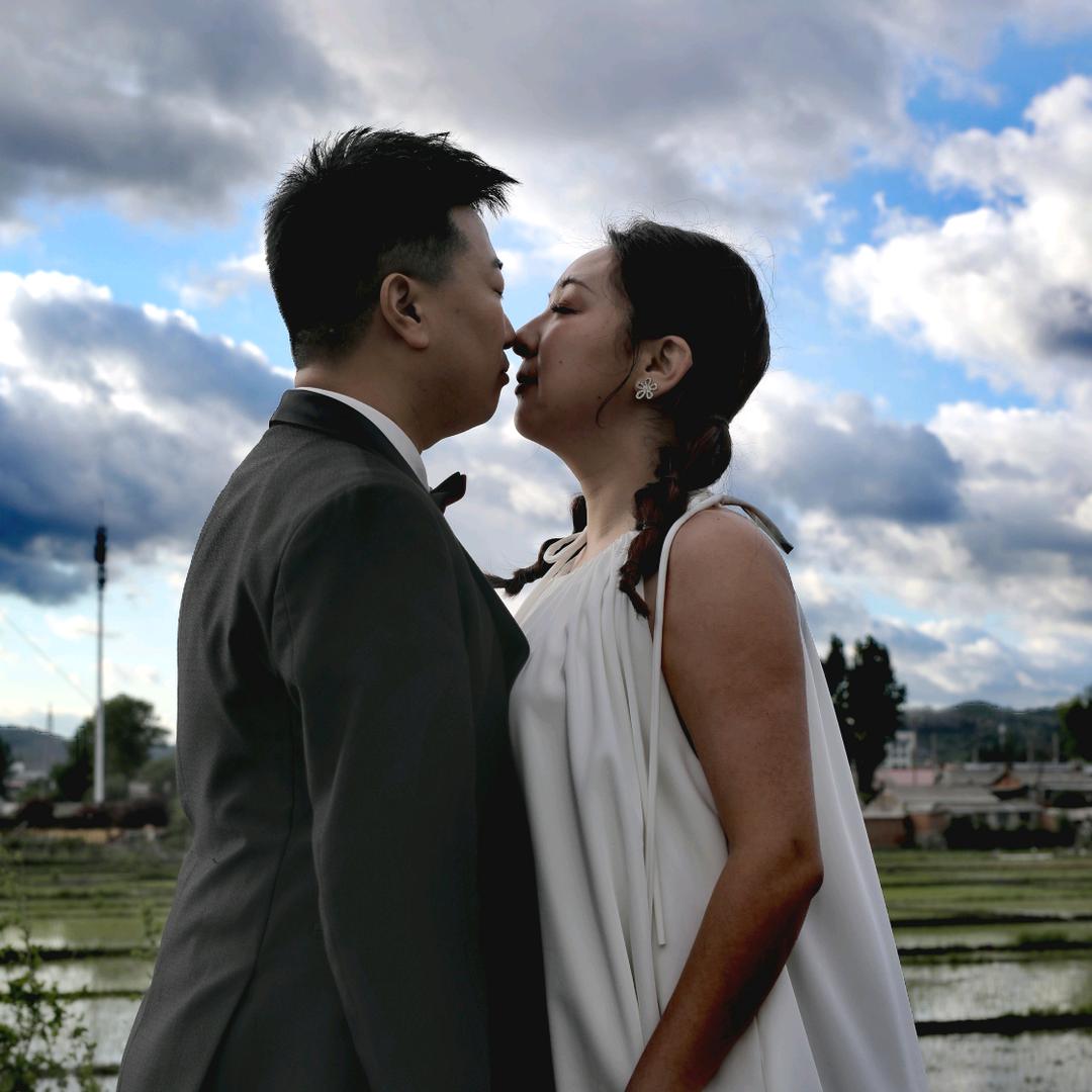东北家务哥和厨子妹