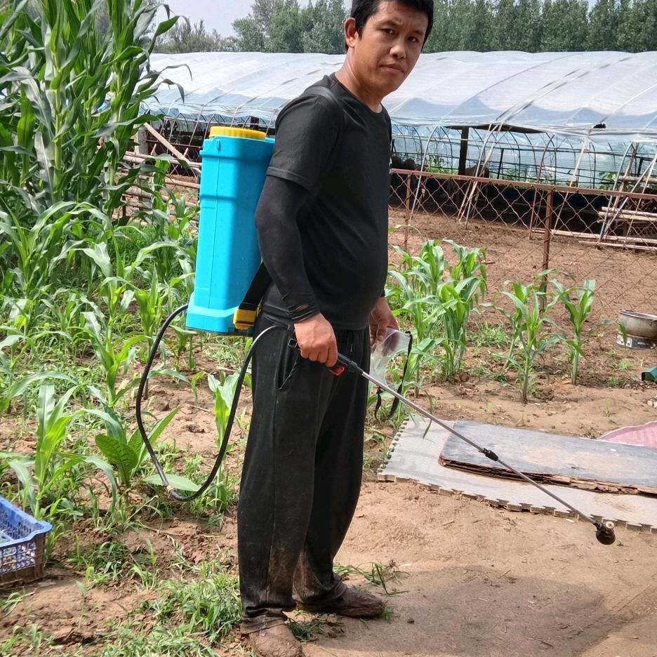 饲羊耕夫的生活