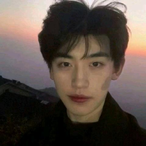 AA断桥铝门窗 刘坤