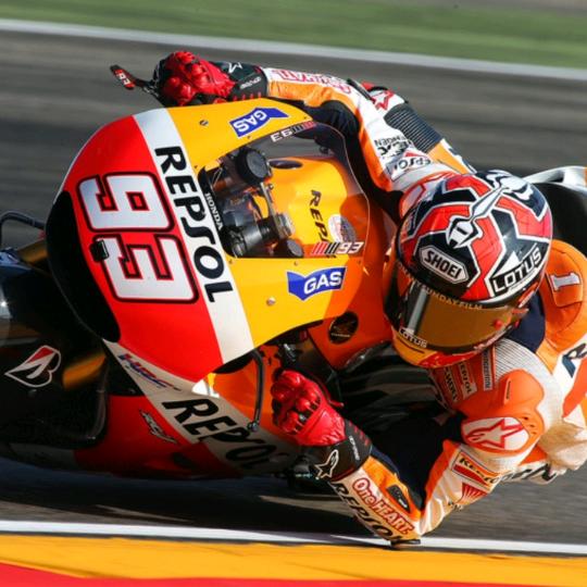 Moto陈年人