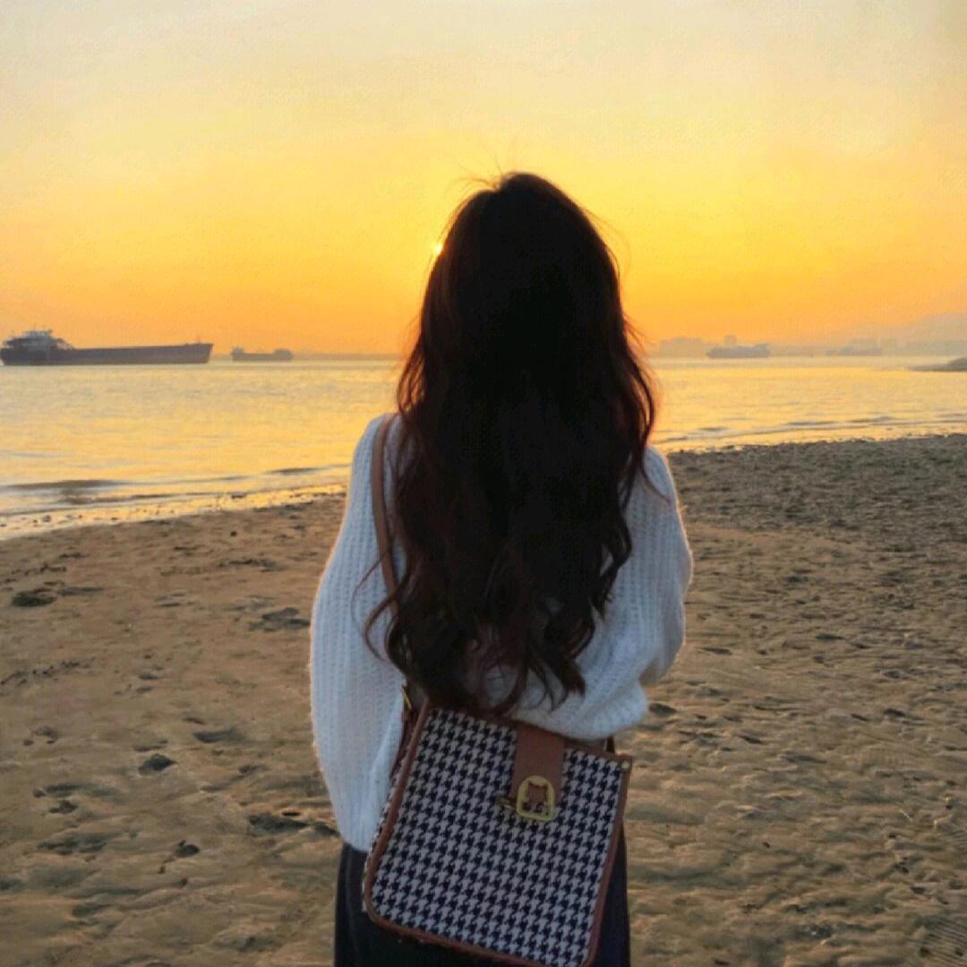 明 月 ✨