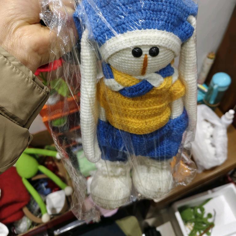 坤姐手工编织。