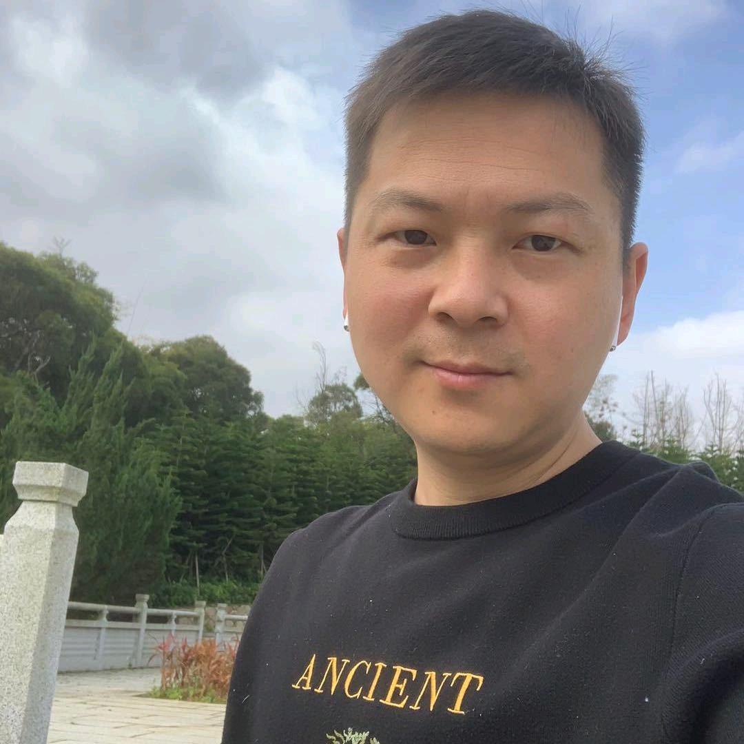 新万众手机数码城