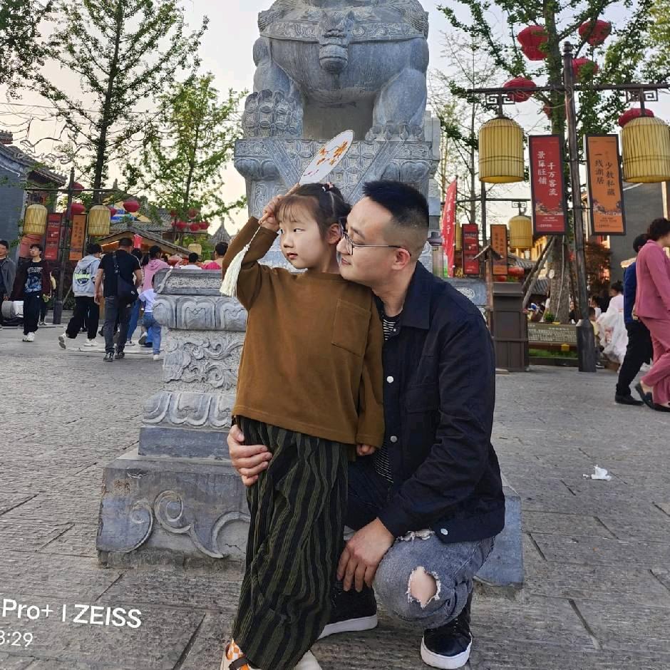 吕家风干鸡铺子