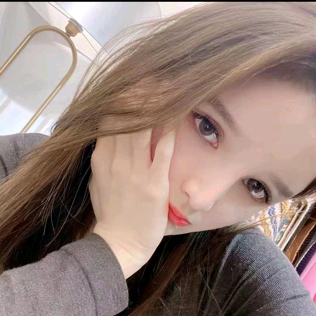 饭饭·米嘉怡（穿搭分享）