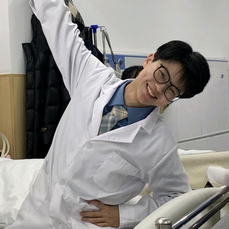 快乐小狗向前冲（小游老师）