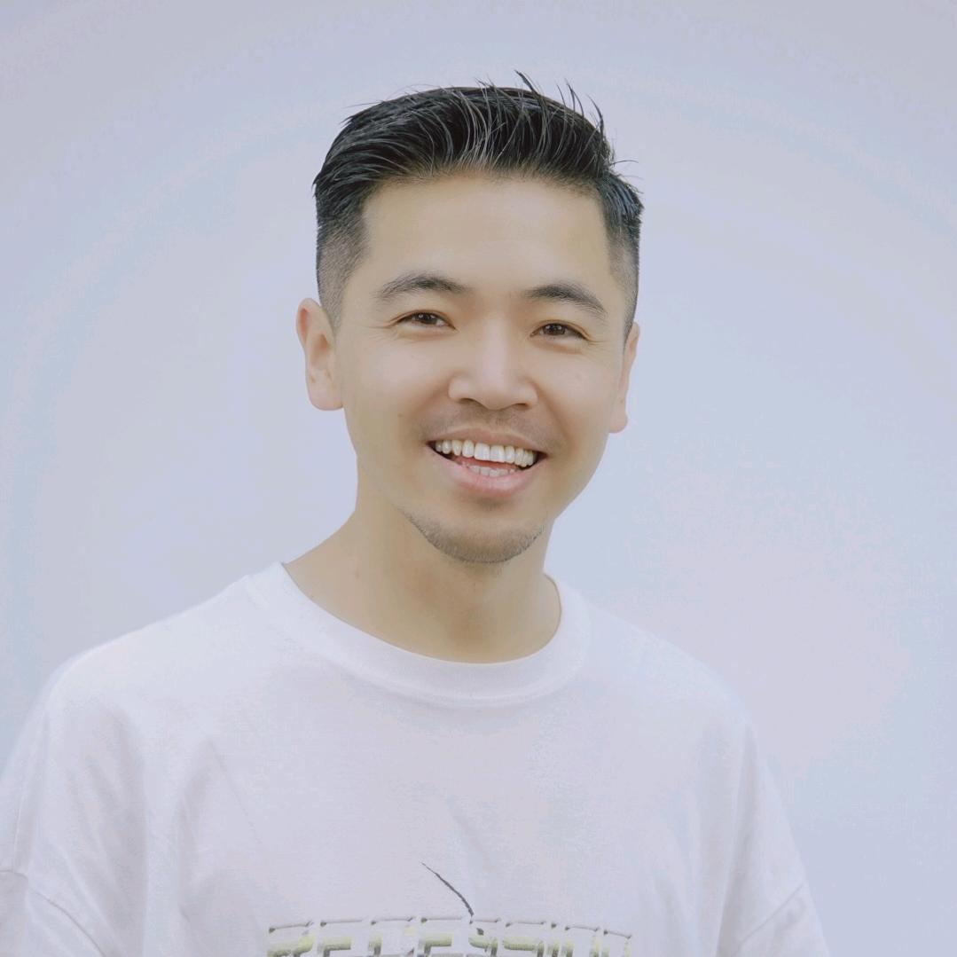 传奇美发学院校长白小虎