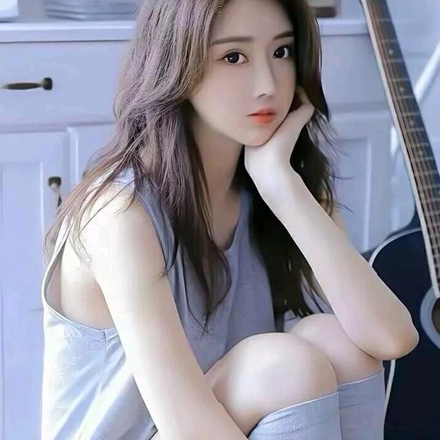 睡懵的美美(つω`｡)💤