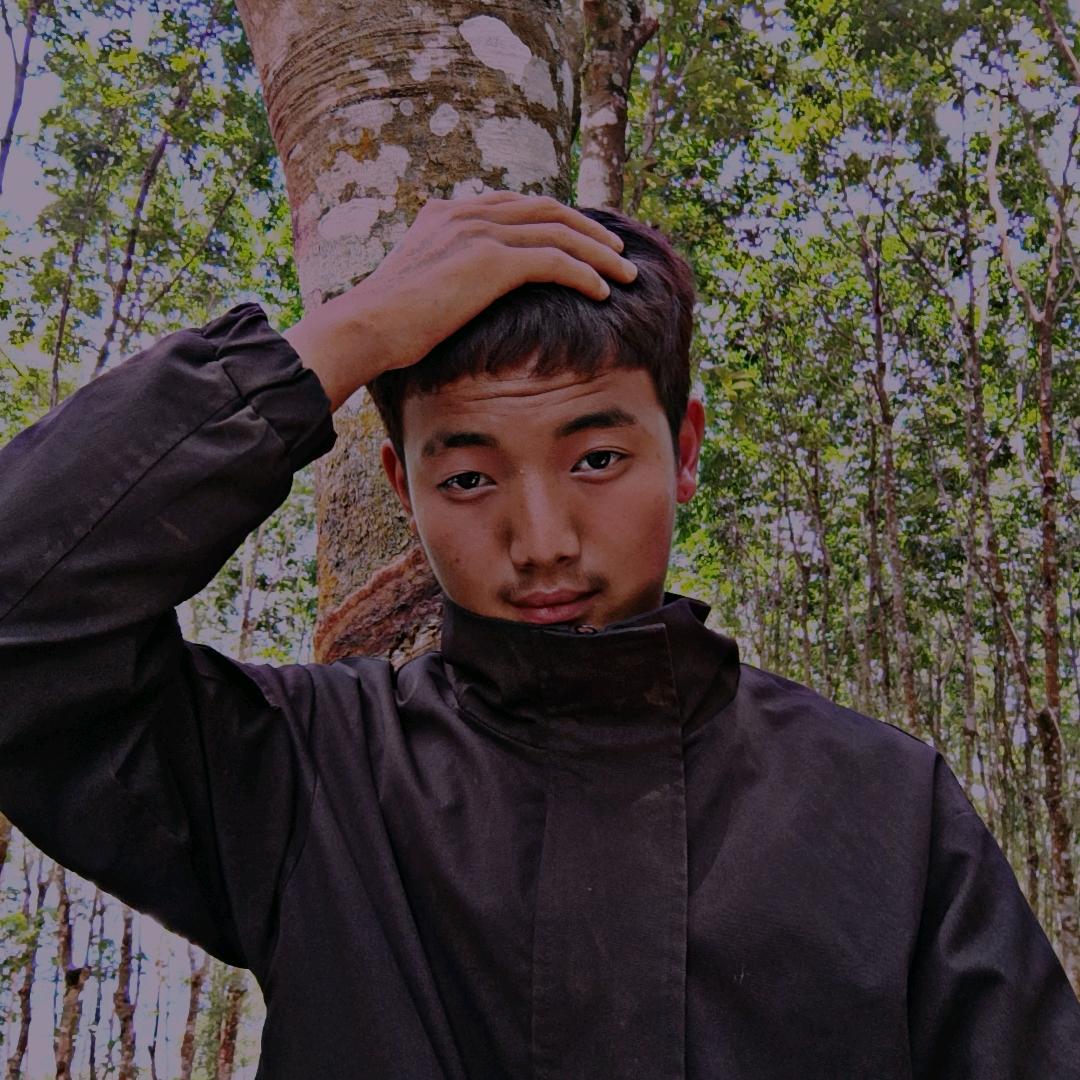 🇨🇳Mai Nyo Aung🇬🇦