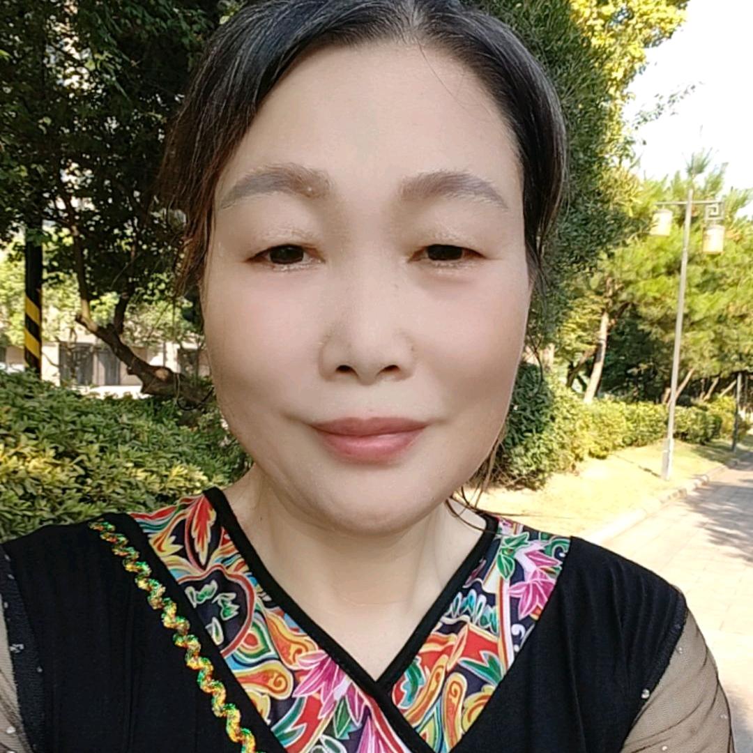 芳姐爱跳舞