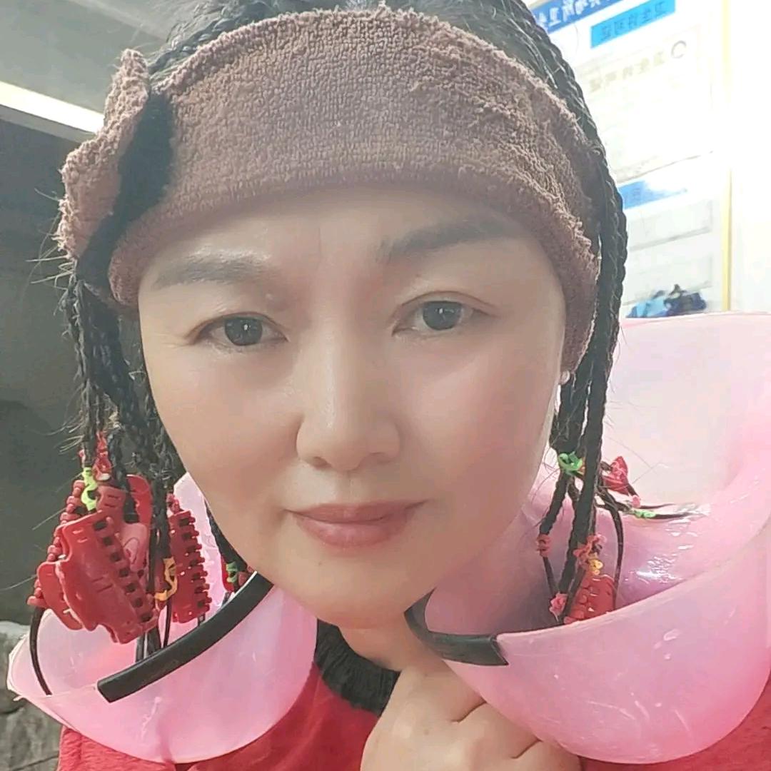 邓邓妹