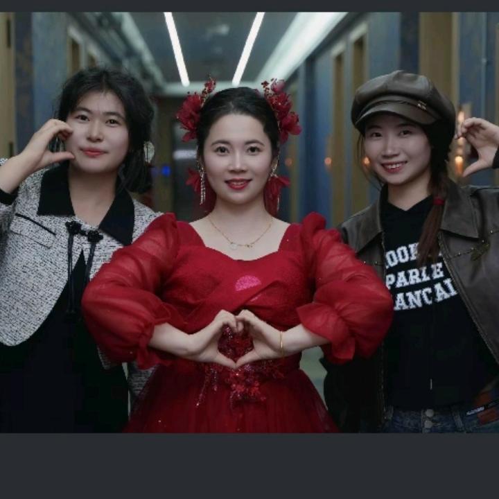 家有三千金✌感谢家人们和抖音平台支持久久