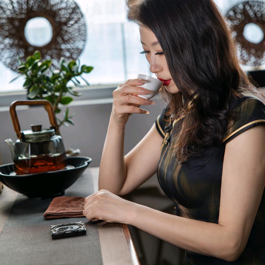一茶一书一知己（彦老板）