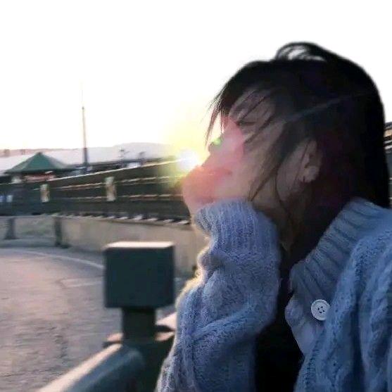 不染.