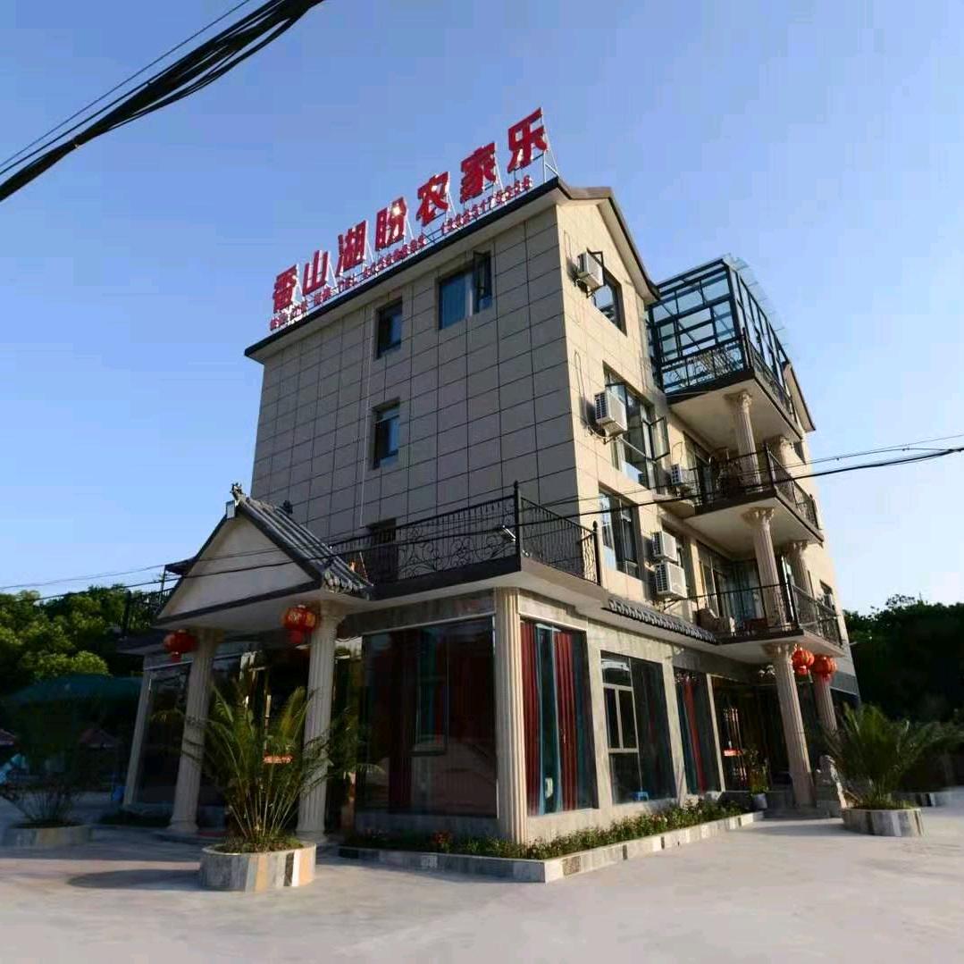 张莉