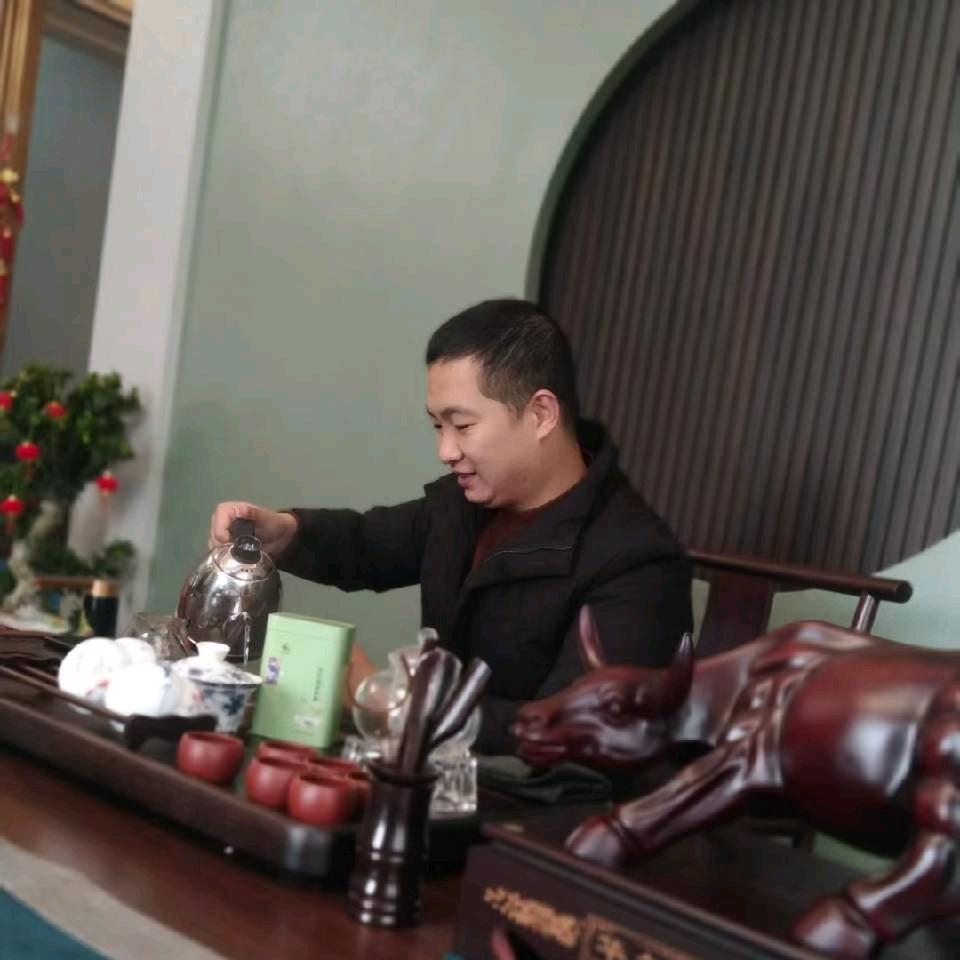 农  民