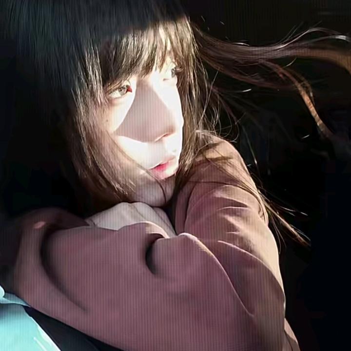 ^诉痛༄头像