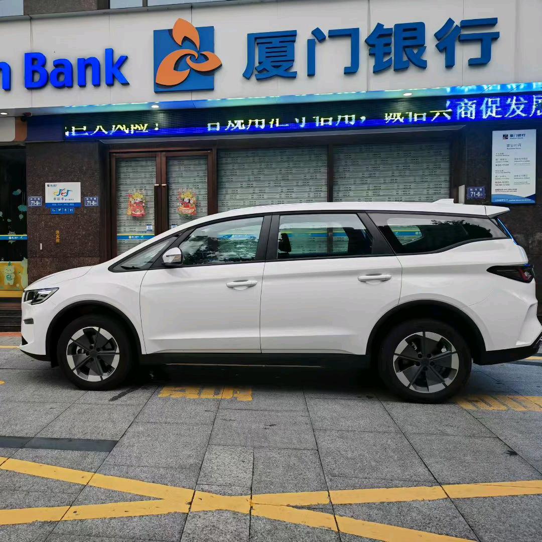 龙岩睿蓝汽车