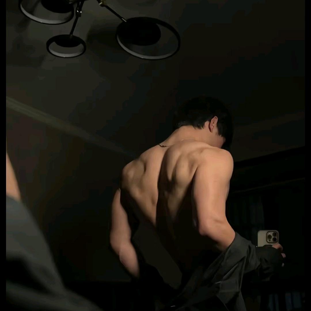 eighteen centimeters