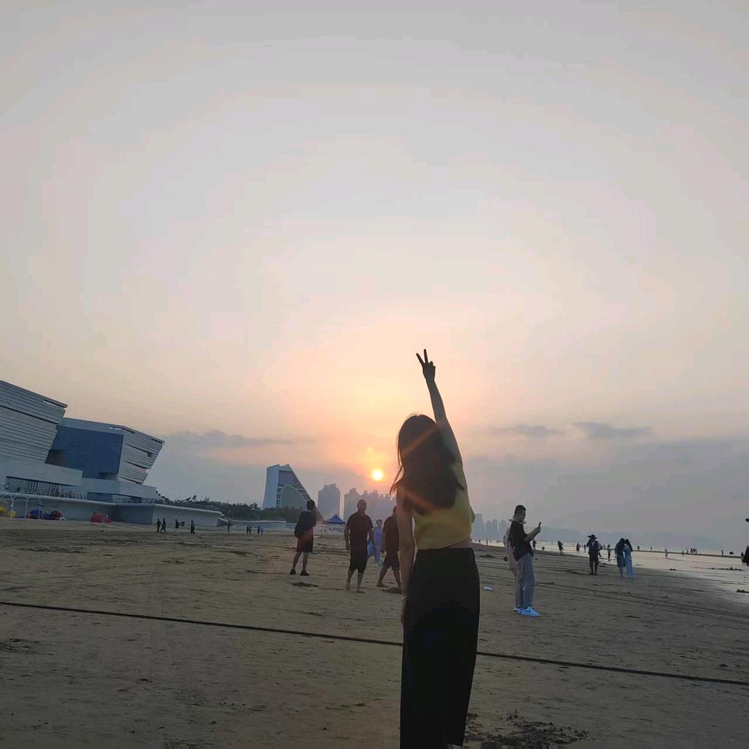 子衿(˵¯͒〰¯͒˵)