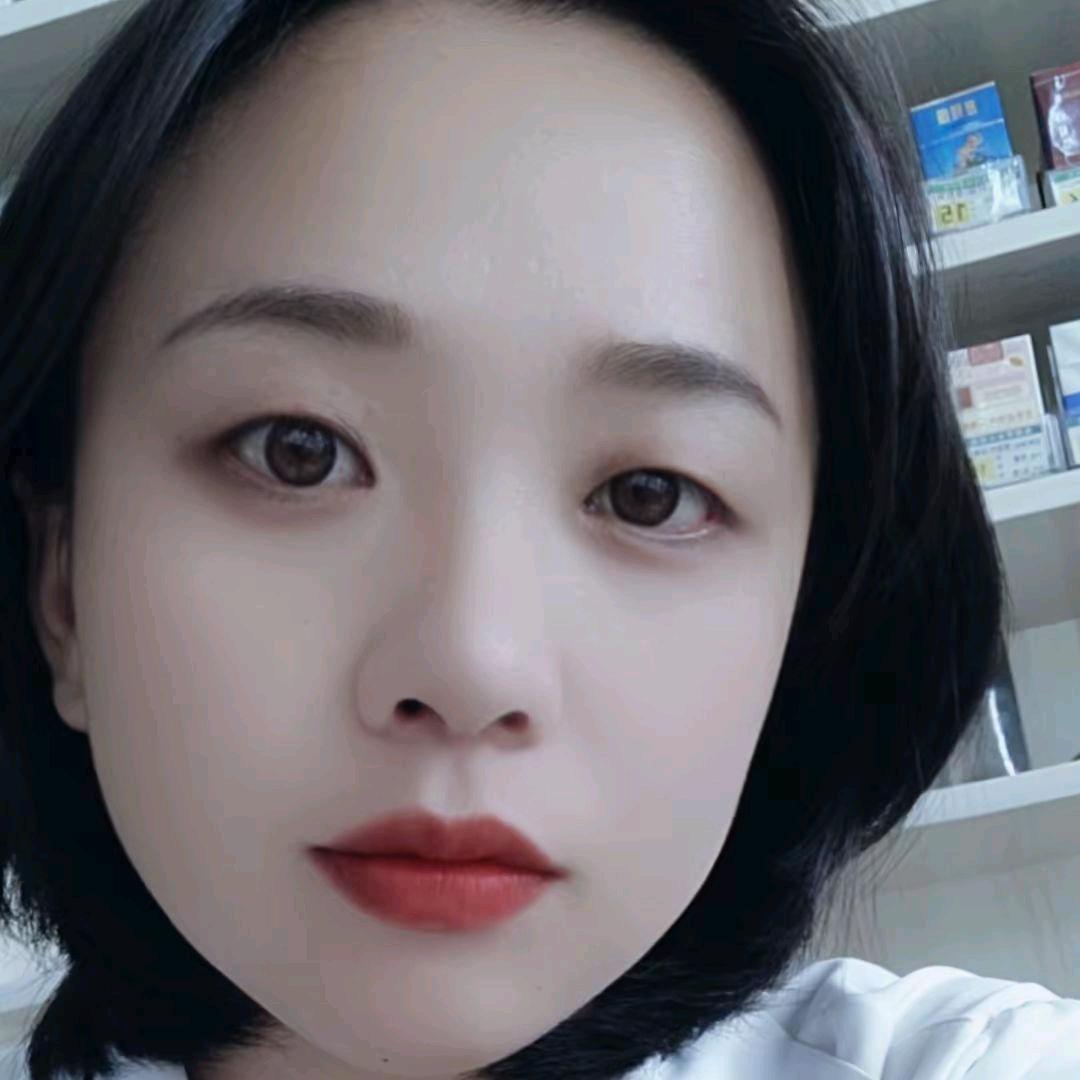 卖土黄牛的小姐姐