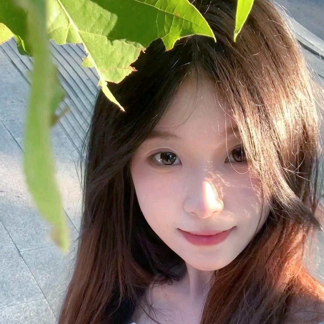 会动的梨子🍐🉑