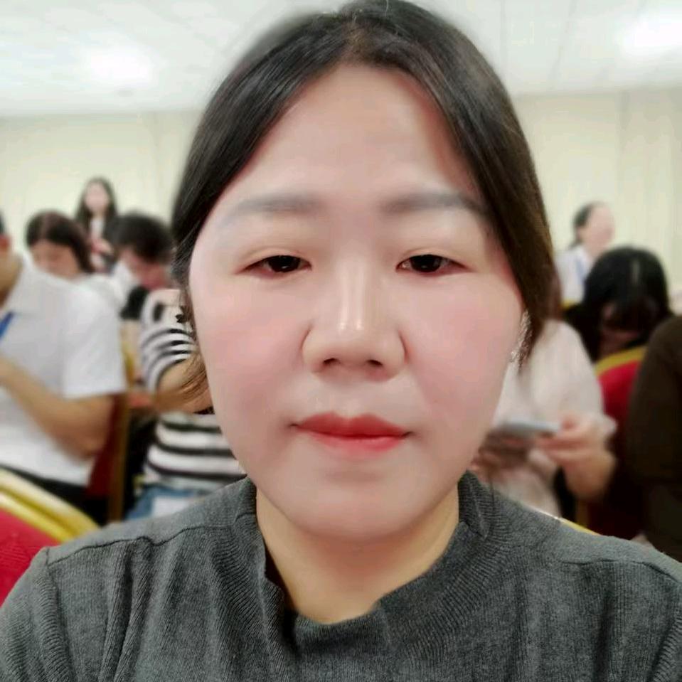 用心药房杨店长